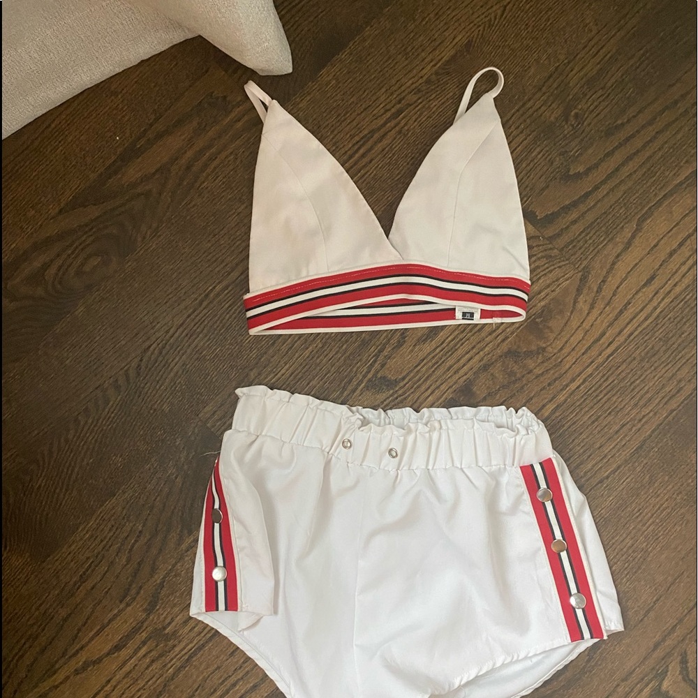 Cute two piece set!